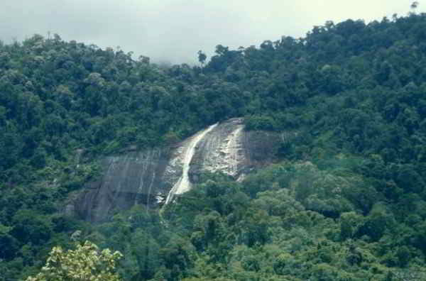 Jelawang falls