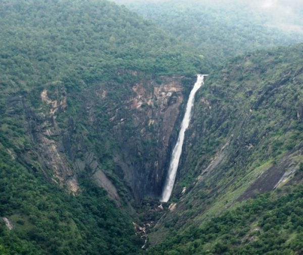 Thalliyar Falls