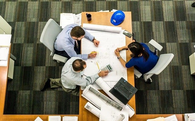 Read more about the article 5 Benefits of Invest in New Equipment for Your Company