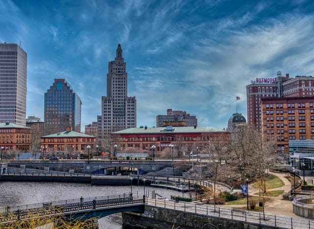 Read more about the article List of Largest Cities in Rhode Island