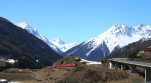 Read more about the article 15 Most Scenic Train Routes in Europe
