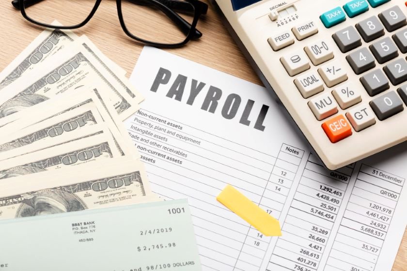 Read more about the article Streamline Your Business with Outsourced Payroll in Dubai